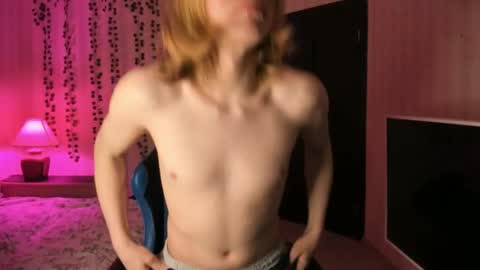 Andrew online show from May 28, 2026, 7:33 pm