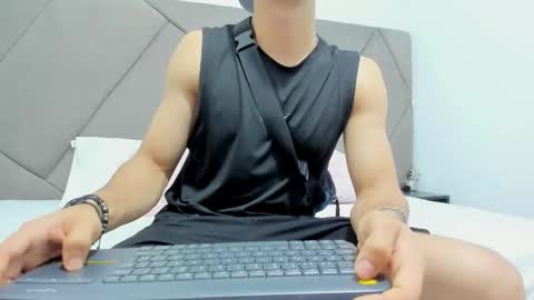 Snapshot of andrew_colleman1 chatting on September 29, 2025, 4:06 am Colleman online show from September 29, 2025, 4:06 am