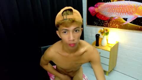 Snapshot of andrew_fucker69 chatting on September 25, 2025, 7:12 am andrew_fucker69 online show from September 25, 2025, 7:12 am