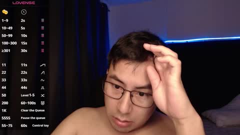 andrewmhilton_ online show from October 1, 2025, 5:46 am