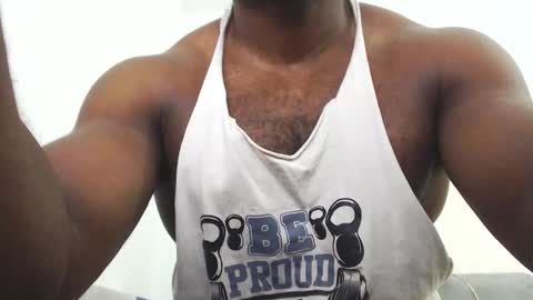 Snapshot of andrewoconnor__ chatting on December 18, 2025, 1:17 pm Andrew Oconnor online show from December 18, 2025, 1:17 pm