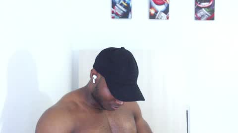 Snapshot of andrewoconnor__ chatting on April 19, 2026, 6:10 pm Andrew Oconnor online show from April 19, 2026, 6:10 pm