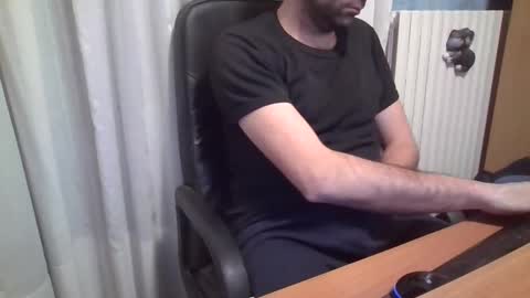 Snapshot of andrewpc192 chatting on March 4, 2026, 11:11 pm andrewpc192 online show from March 4, 2026, 11:11 pm