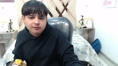 ANDREW online show from January 8, 2025, 1:20 pm