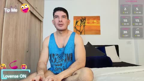 Snapshot of andrewstelee chatting on October 22, 2025, 12:00 am andrewstelee online show from October 22, 2025, 12:00 am