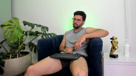 About me online show from July 8, 2026, 1:21 am