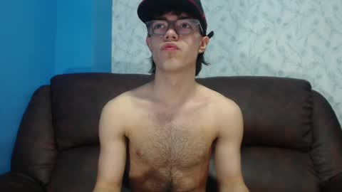 AndreW White online show from December 27, 2024, 10:37 pm