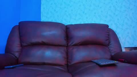 AndreW White online show from February 19, 2025, 8:52 pm