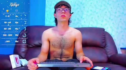 AndreW White online show from February 21, 2025, 8:27 pm