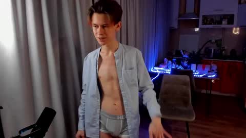 Snapshot of andrewwcarter2 chatting on February 27, 2025, 7:26 pm Andrew online show from February 27, 2025, 7:26 pm