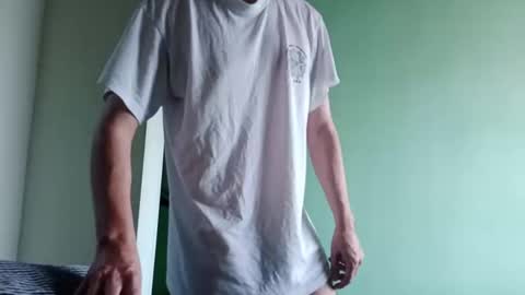 Snapshot of andrexmartinex chatting on January 14, 2025, 8:37 pm Andres online show from January 14, 2025, 8:37 pm