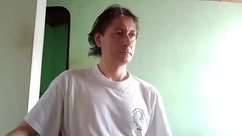 Snapshot of andrexmartinex chatting on January 20, 2025, 4:23 pm Andres online show from January 20, 2025, 4:23 pm