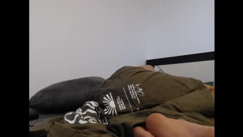 Snapshot of andriuhot066 chatting on December 17, 2024, 3:17 pm andriuhot066 online show from December 17, 2024, 3:17 pm