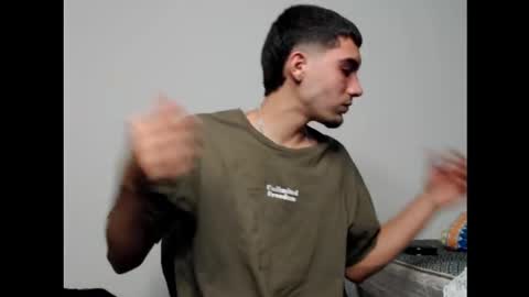 Snapshot of andriuhot066 chatting on December 21, 2024, 1:26 am andriuhot066 online show from December 21, 2024, 1:26 am