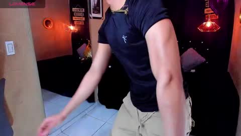 Snapshot of andrius_24 chatting on January 14, 2026, 7:08 pm online show from January 14, 2026, 7:08 pm