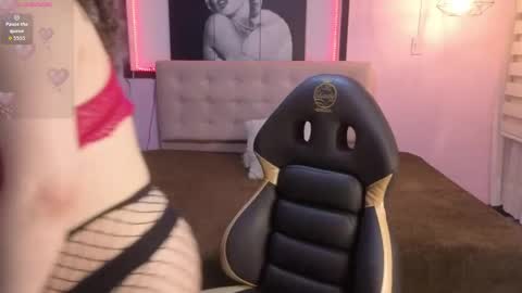 Snapshot of androm3da_ chatting on May 18, 2026, 7:31 pm androm3da_ online show from May 18, 2026, 7:31 pm