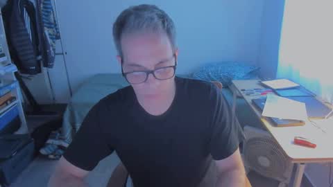 Snapshot of andy0pandi chatting on January 11, 2026, 7:41 pm Andrew online show from January 11, 2026, 7:41 pm