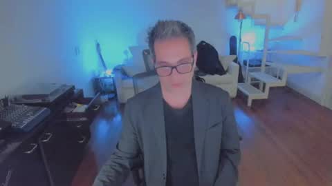 Andrew online show from June 29, 2026, 8:20 am