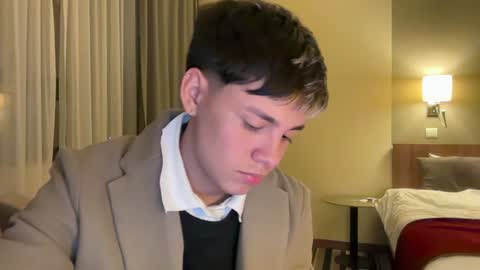 Snapshot of andy_belier chatting on December 21, 2024, 12:09 am Andy online show from December 21, 2024, 12:09 am