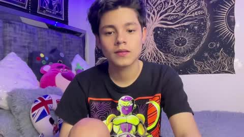 Snapshot of andy_belier chatting on February 7, 2025, 7:38 pm Andy online show from February 7, 2025, 7:38 pm