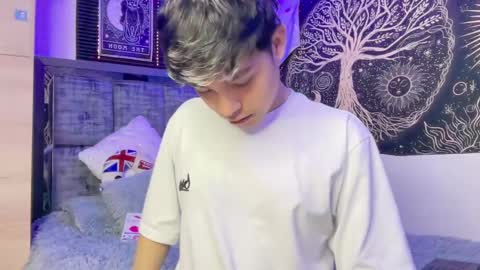 Snapshot of andy_belier chatting on February 10, 2025, 3:42 pm Andy online show from February 10, 2025, 3:42 pm