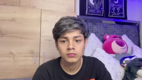 Snapshot of andy_belier chatting on February 18, 2025, 8:03 pm Andy online show from February 18, 2025, 8:03 pm