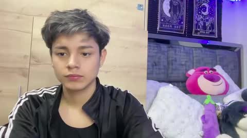 Snapshot of andy_belier chatting on February 20, 2025, 3:41 pm Andy online show from February 20, 2025, 3:41 pm