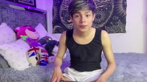 Snapshot of andy_belier chatting on February 27, 2025, 6:53 pm Andy online show from February 27, 2025, 6:53 pm