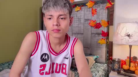 Snapshot of andy_belier chatting on October 24, 2025, 1:07 pm Andy online show from October 24, 2025, 1:07 pm