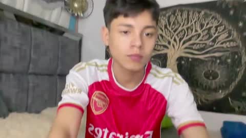 Andy online show from May 15, 2026, 7:32 pm