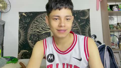 Andy online show from May 31, 2026, 2:13 pm