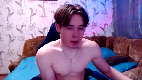 Snapshot of andy_booy chatting on February 17, 2026, 9:43 pm Andy online show from February 17, 2026, 9:43 pm