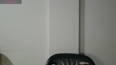 Snapshot of andy_bunny_lover chatting on December 5, 2024, 2:31 am ANDY online show from December 5, 2024, 2:31 am