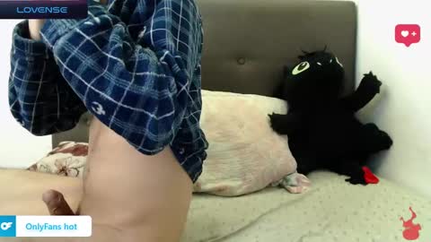 Snapshot of andy_bunny_lover chatting on January 17, 2025, 6:15 am ANDY online show from January 17, 2025, 6:15 am