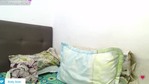 Snapshot of andy_bunny_lover chatting on October 18, 2025, 4:37 am ANDY online show from October 18, 2025, 4:37 am