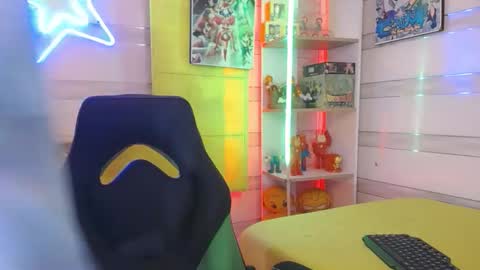 andy online show from October 13, 2025, 12:05 pm