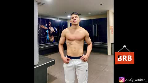 Snapshot of andy_walker_ chatting on January 6, 2025, 9:22 pm Andres online show from January 6, 2025, 9:22 pm