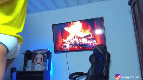Snapshot of andy_walker_ chatting on January 23, 2025, 5:42 pm Andres online show from January 23, 2025, 5:42 pm