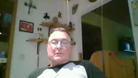 andybayern online show from April 14, 2026, 4:46 pm