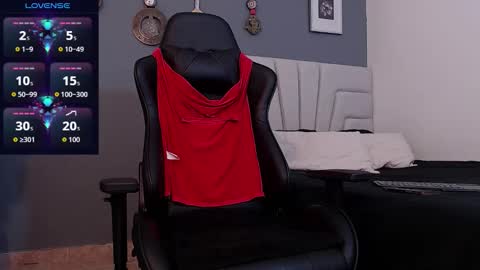 AndyBlass online show from October 15, 2025, 9:04 pm