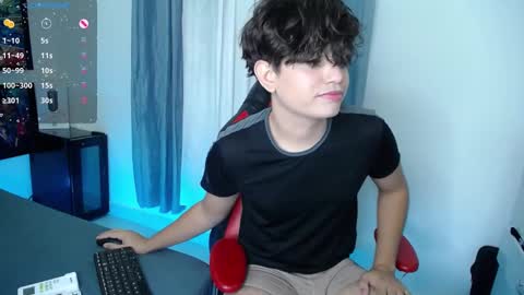 andy online show from December 28, 2024, 11:37 pm