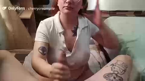 Snapshot of andycherrysecrets chatting on September 15, 2025, 9:04 pm Cherry online show from September 15, 2025, 9:04 pm
