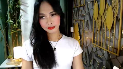 FOLLOW ME online show from November 20, 2025, 11:21 am