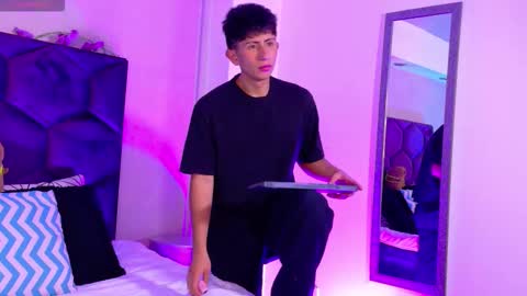 Snapshot of andyjustgame_ chatting on March 13, 2026, 4:52 am andyjustgame online show from March 13, 2026, 4:52 am