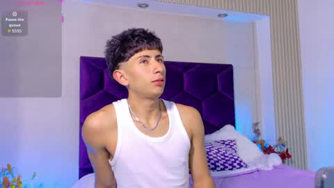 andyjustgame  online show from May 29, 2026, 4:43 am