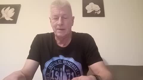 andyk1704 online show from January 27, 2025, 7:45 am