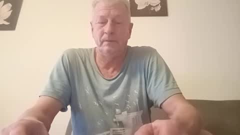 andyk1704 online show from February 15, 2025, 5:07 pm