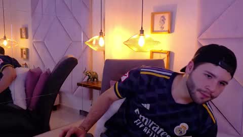 Snapshot of andyknoxx chatting on March 3, 2026, 8:48 pm Andy online show from March 3, 2026, 8:48 pm