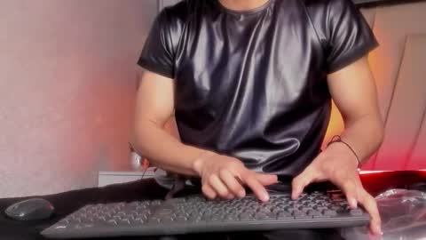 Snapshot of andypalmer_ chatting on January 29, 2025, 1:58 am andy palmer online show from January 29, 2025, 1:58 am