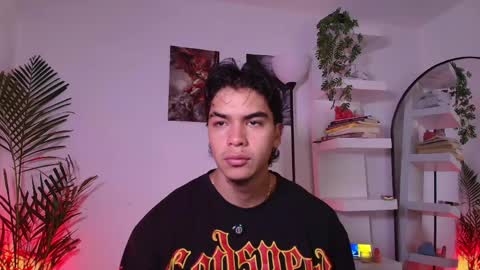 andypalmerr online show from June 9, 2026, 4:46 am